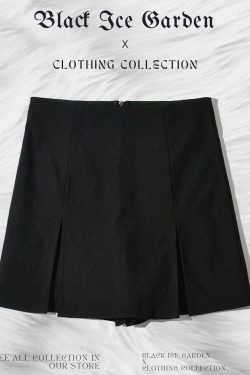 Black Mini Skirt - Grunge Style Gothic Outfit