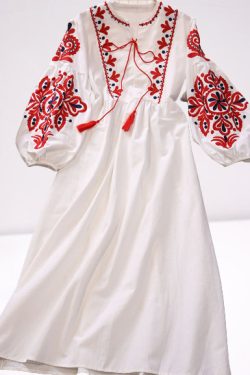 Bohemian Embroidered Flower Lantern Sleeve Dress