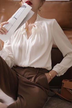 Elegant V-Neck Blouse with Puffed Sleeves - Y2K Fashion