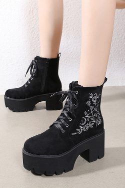 Gothic Platform Boots with Pentagram Moon Embroidery