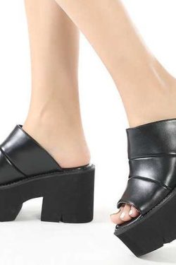 Gothic Platform Sandals for Women - Black Summer Slippers