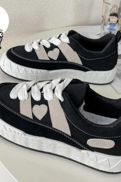 Heart Patch Platform Sneakers - Cute Kawaii Korean Harajuku Shoes