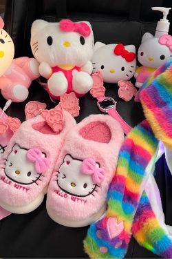 Hello Kitty Kawaii Plush Slippers - Cute Anime Home Gift