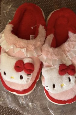 Kawaii Home Slippers - Cute and Cozy Y2K Clothing for Your Feet