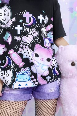 Kawaii Pastel Goth Cat T-Shirt - Unisex - Halloween Harajuku Fashion