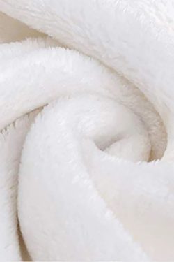 Soft Plush Axolotl Blanket - Cute Kawaii Gift for Girls and Teens