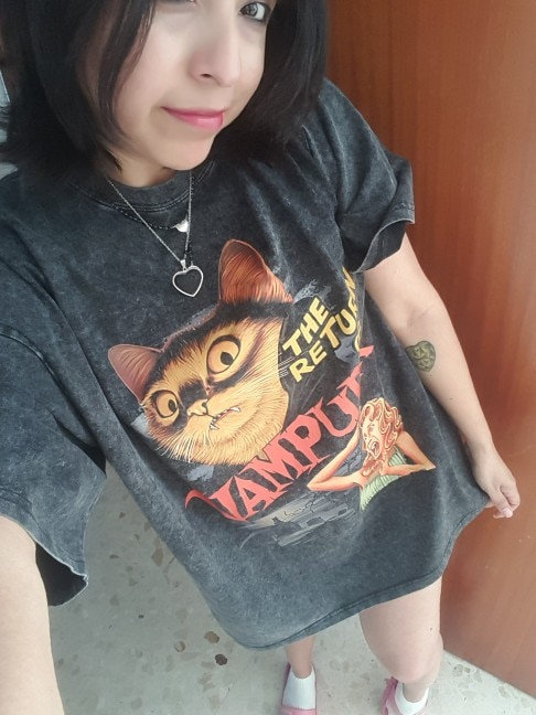 Vampurr Y2K Streetwear Cat T-Shirt - Funny Halloween Gift