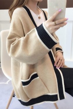 Women's Knitted Fashion Cardigan - Warm Winter Knitwear Coat