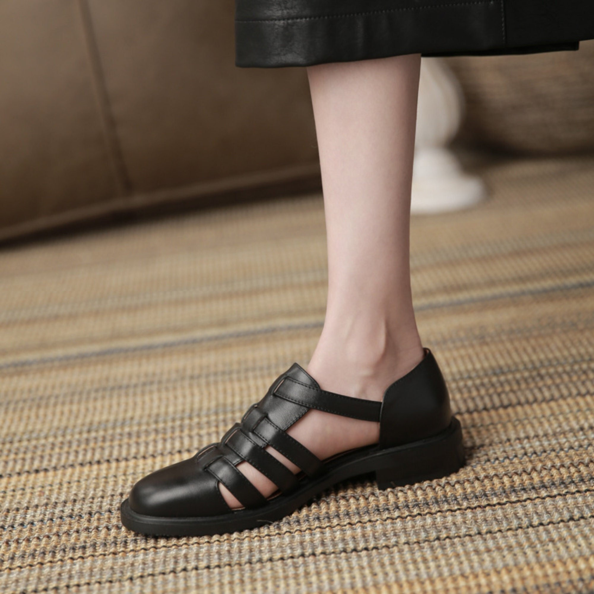 Women's Leather Huarache Sandals - Retro Buckle Closure & Flat Bottoms