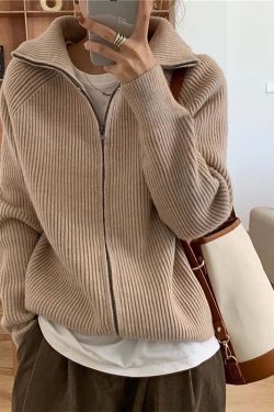Women's Y2K Collared Cardigan Sweater - Knitted Pullover Outwear Top