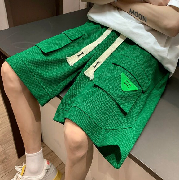 Y2K Baggy Cargo Shorts - Streetwear Minimalist