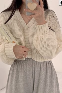 Y2K Beige Knitted Cardigan - Vintage Casual Style