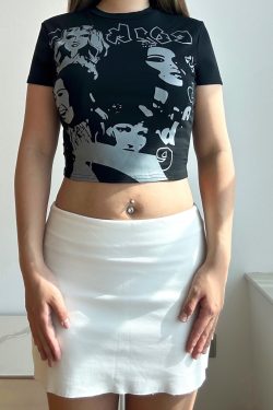 Y2K Black Anime Crop Top for Korean Summer Fashion