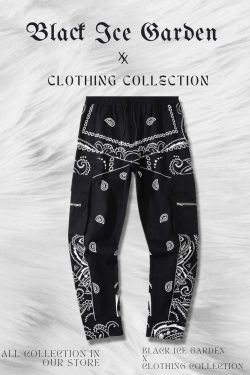 Y2K Black Cargo Pants - OverSized Print Grunge Style