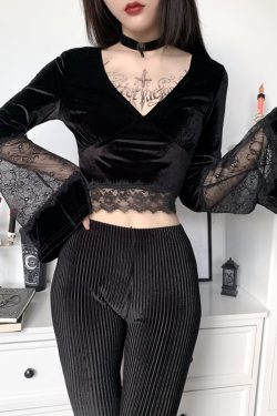 Y2K Gothic Grunge V-Neck Crop Top Blouse in Black