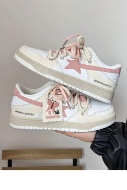 Y2K Kawaii Pink Butterfly Stamp Women's Sneakers
