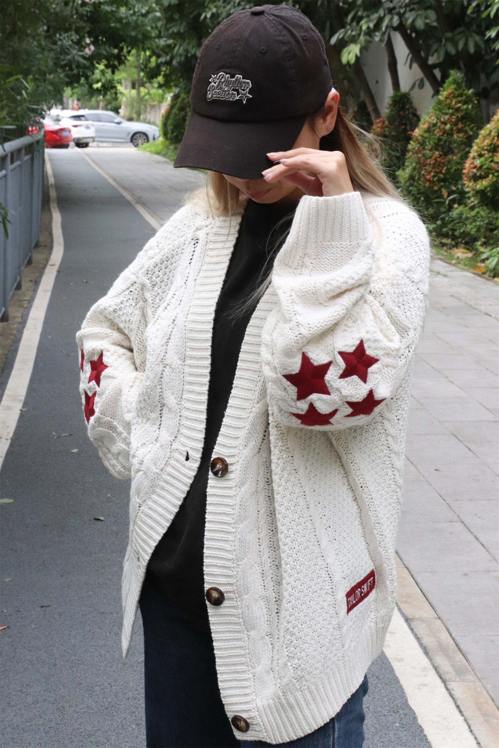 Y2K Red Star Folklore Embroidered Knit Cardigan Sweater