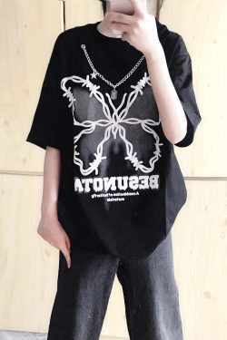 Y2K Star Necklace T-Shirt with Butterfly Print