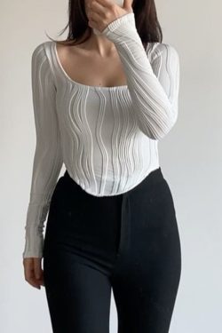 Y2K White Long Sleeve Cropped Top | Trendy Fashion for Y2K Clothing