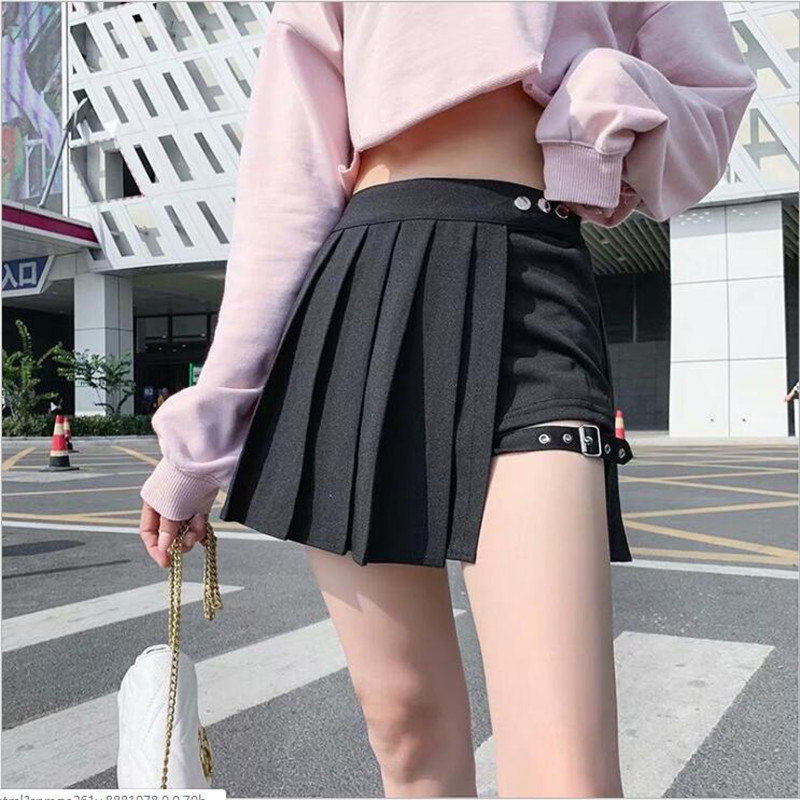Y2K Women's Mini Skirt - Street Chic Black High Waist Pleated Skirt